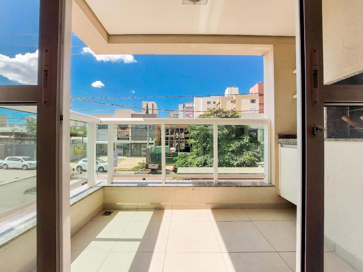 Apto 3 Quartos, Sacada, Churrasqueira E Garagem Apartamento